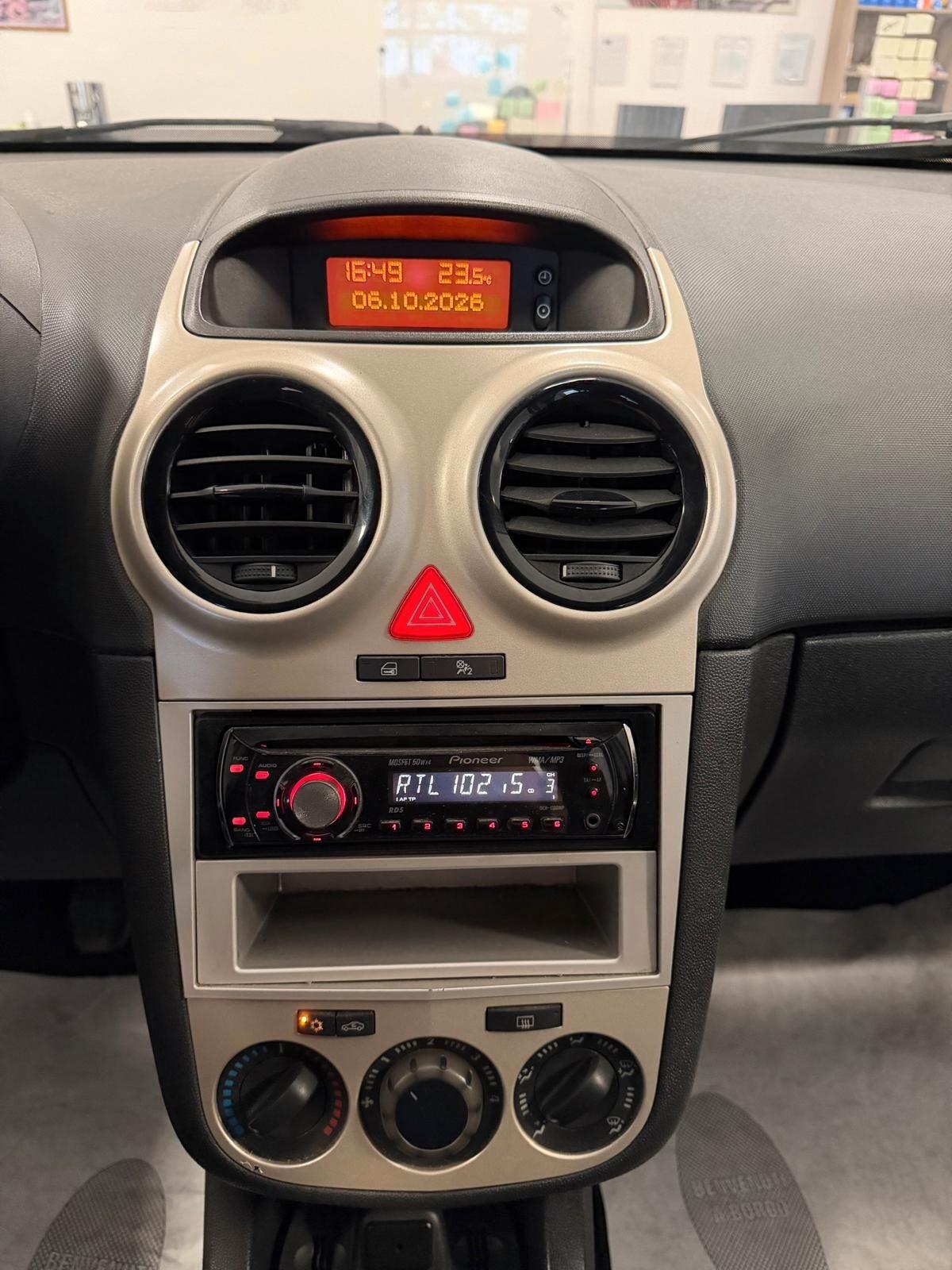 Opel Corsa 1.2 BENZ 86CV 5P UNIRPO 2010