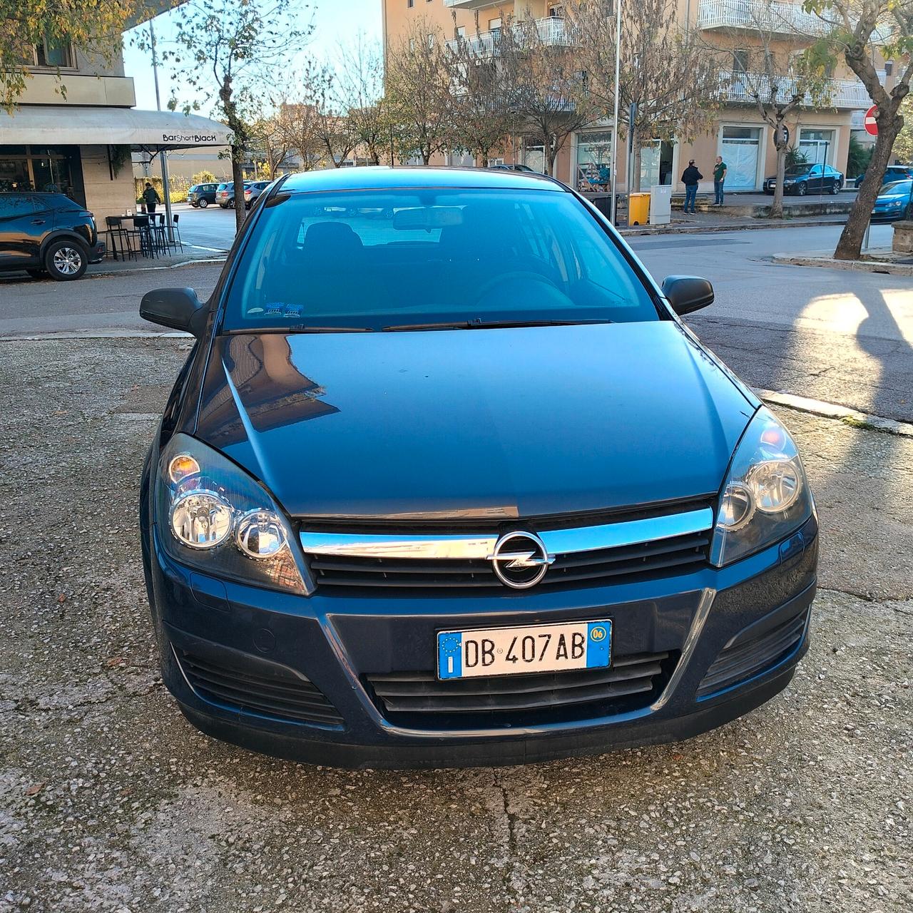 Opel Astra 1.4 16V Twinport 5 porte Enjoy