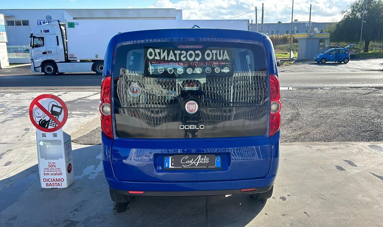 Fiat Doblo 1.6 MJT 90cv Dualogic 7 posti 2013