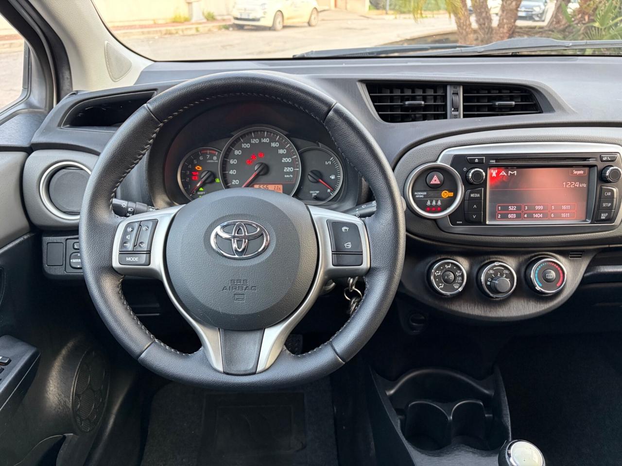 Toyota Yaris 1.0 benz unico proprietario