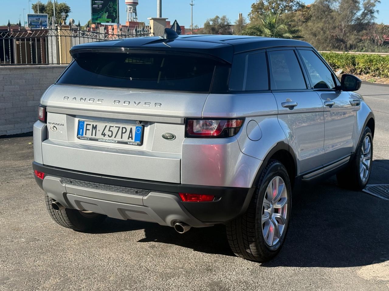 Range Evoque 2.2 td4 150cv AUTOMATICA AUTOCARRO