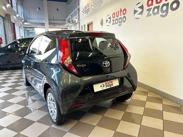 Toyota Aygo 1.0 Connect 72 CV 5 Porte X-Play