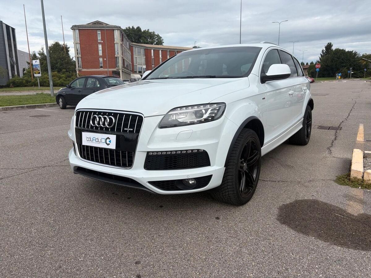 Audi Q7 3.0 tdi S LINE quattro 245cv tiptronic