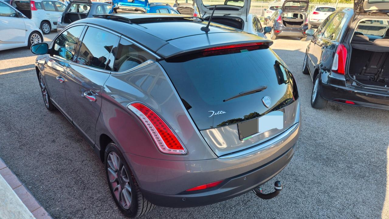 Lancia Delta 1.6 MJT DPF Platino