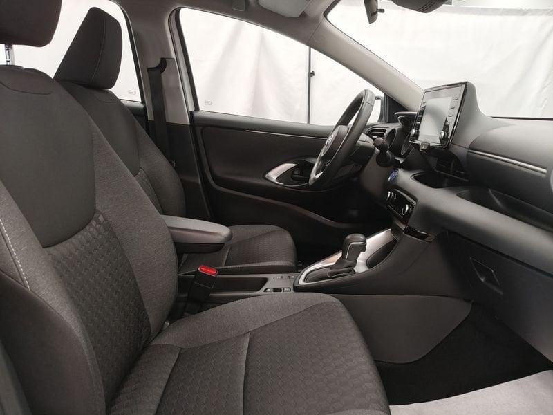 Toyota Yaris Hybrid Trend MY22