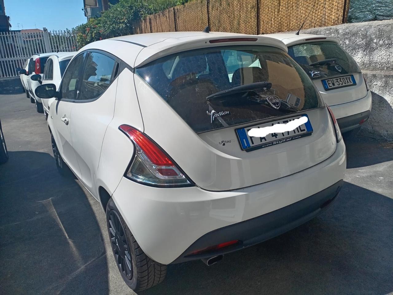 Lancia Ypsilon 1.2 69 CV 5 porte GPL Ecochic Gold