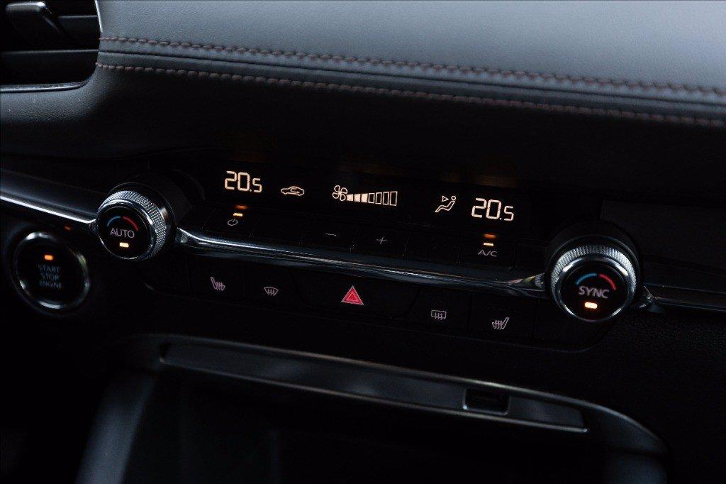 MAZDA 3 5p 2.0 m-hybrid Executive 122cv del 2019