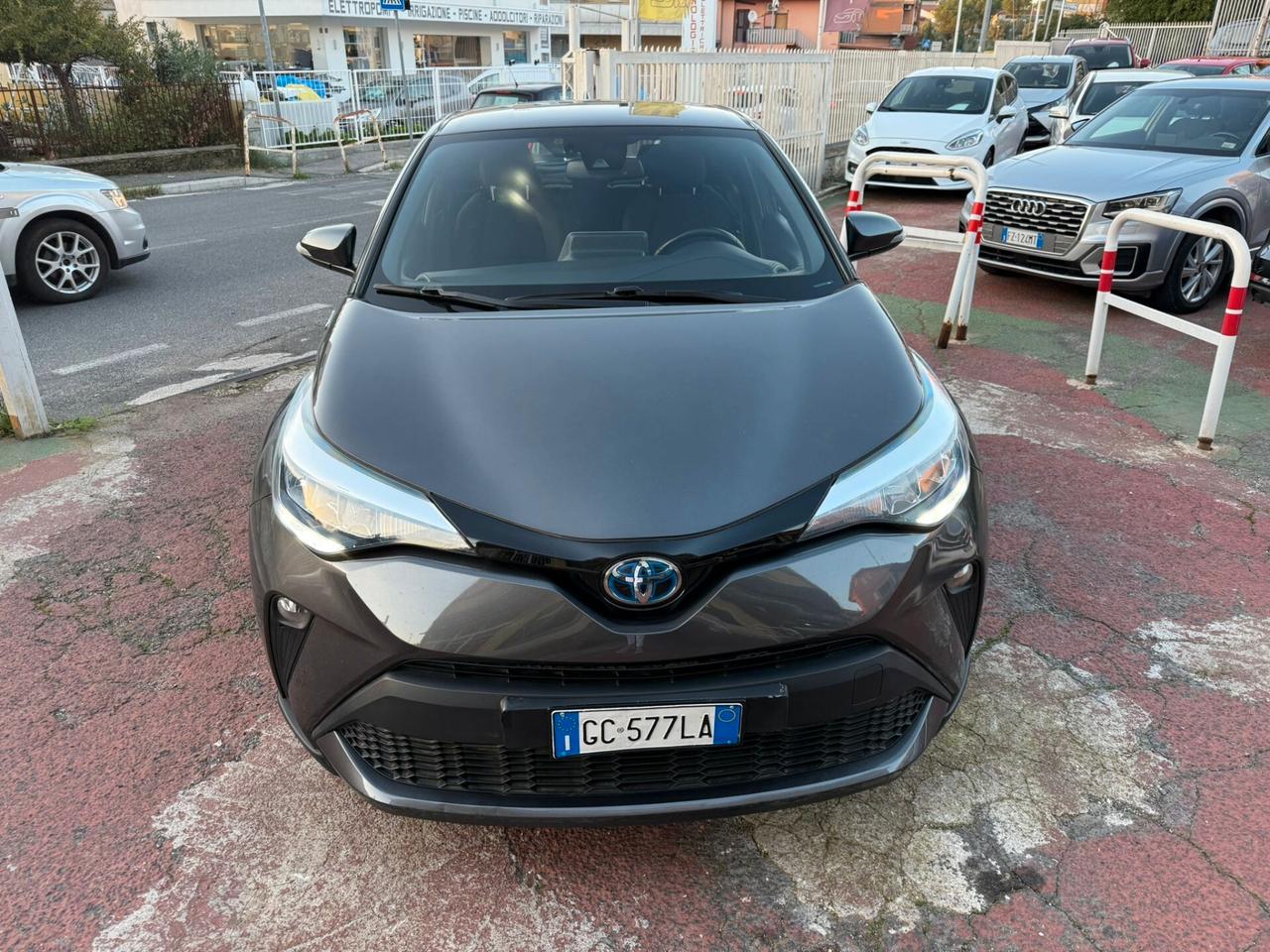 Toyota C-HR 1.8 Hybrid E-CVT Lounge