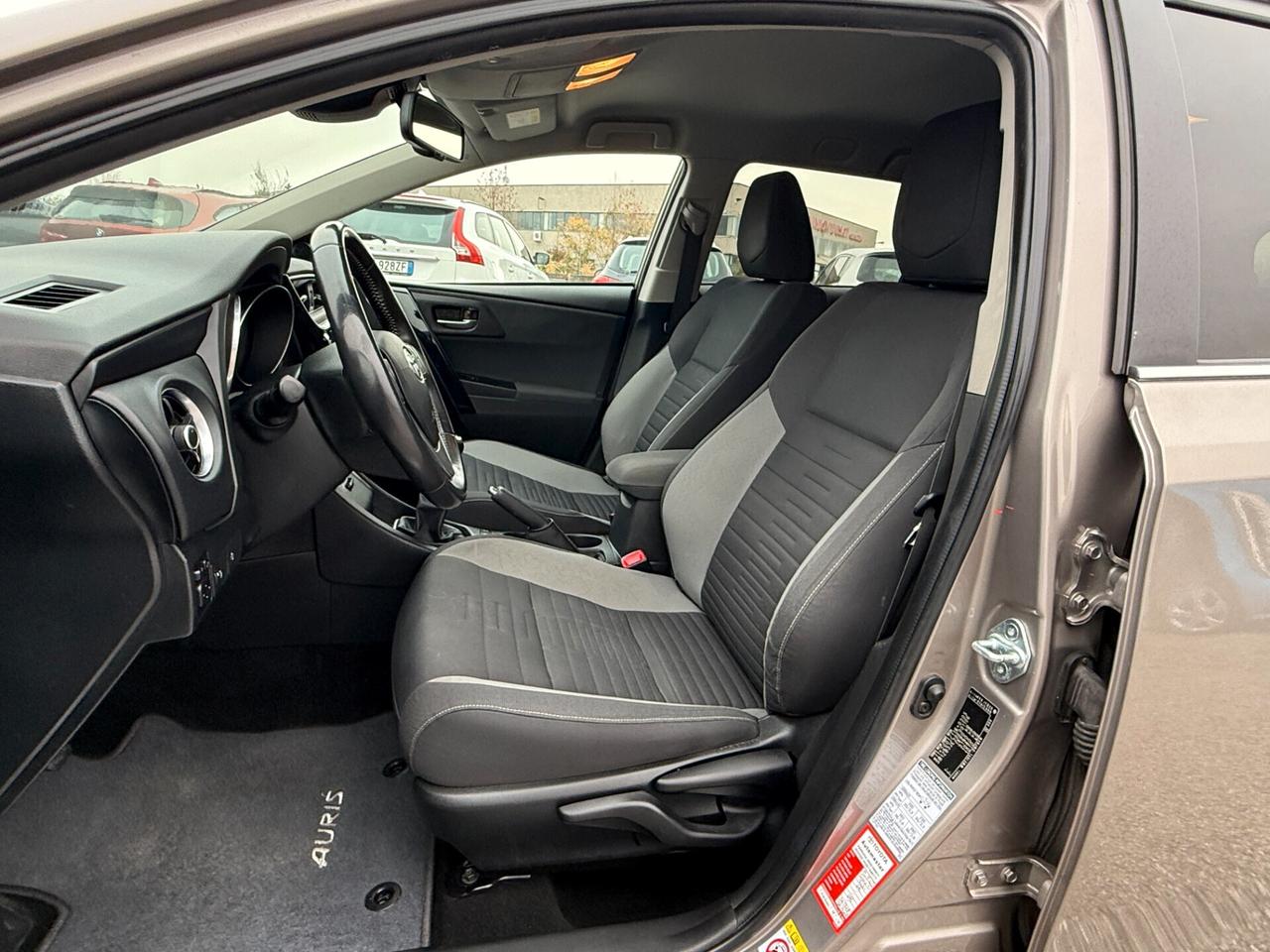 Toyota Auris Touring Sports 1.6 D-4D Active