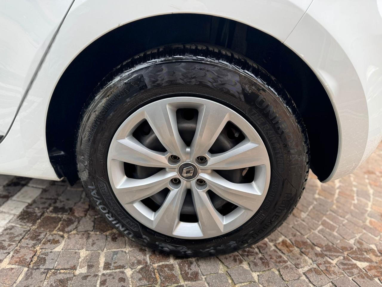 Renault Clio TCe 12V 100 CV GPL 5 porte Intens