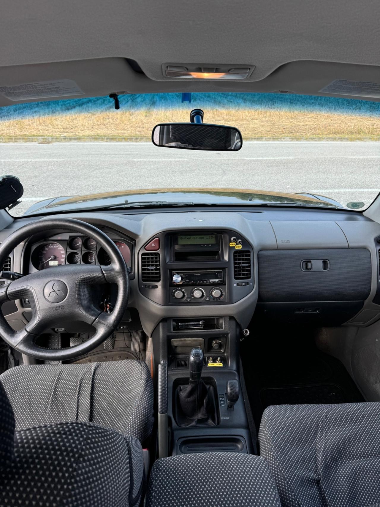 Mitsubishi Pajero 3.2 16V DI-D 3p. GLS2