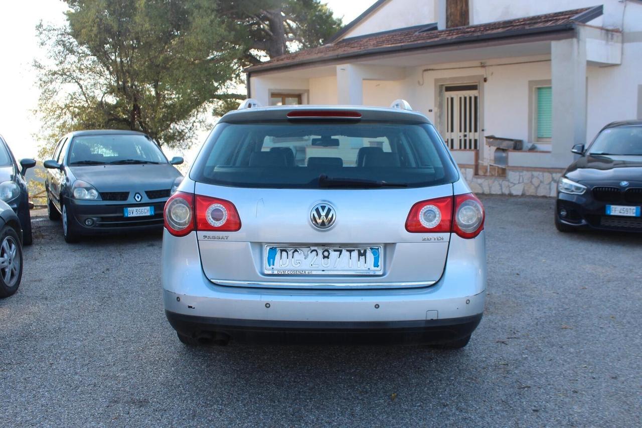 Volkswagen Passat 2.0 16V TDI Var. Highline