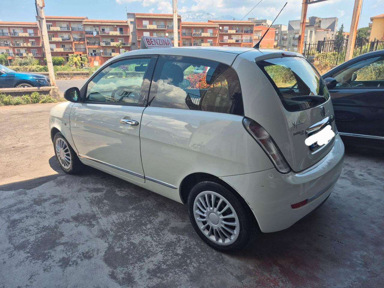Lancia Ypsilon 1.2 69 CV Diva