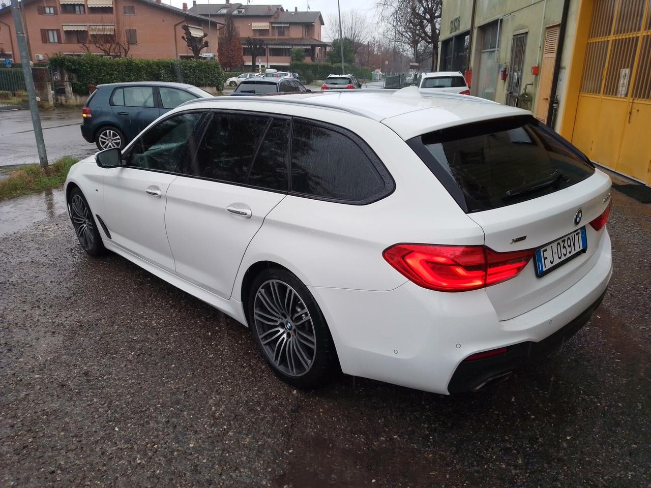 BMW 530 D xDrive Touring Msport STRAFULL PERFETTA FINANZIABILE