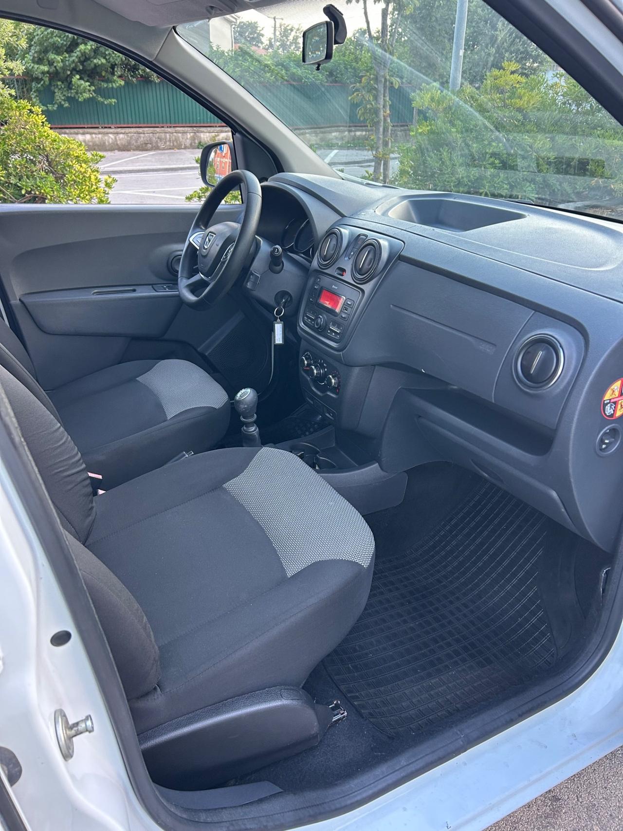 Dacia Lodgy 1.5 Blue dCi 8V 95CV 7 posti Essential