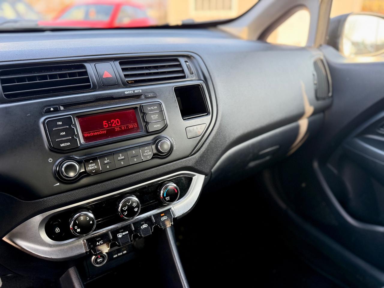 Kia Rio 1.2 CVVT 5p. GPL EX PLUS