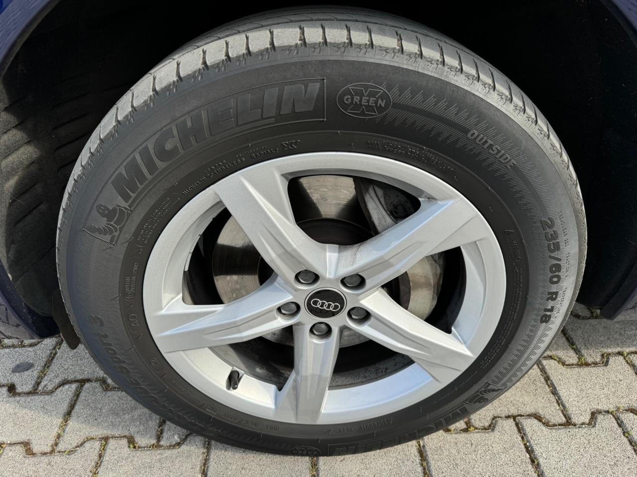 AUDÌ Q5 SLINE SPORTBACK 50 TFSIE IBRIDA PLUG IN TETTO 2022