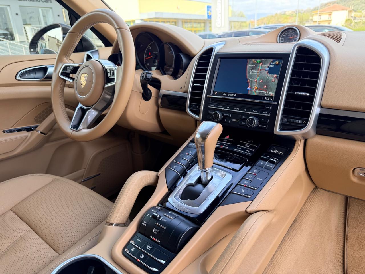 Porsche Cayenne 3.0 Diesel in garanzia no tasse