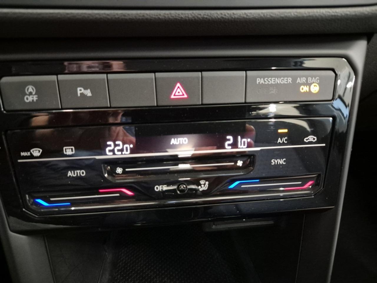 Volkswagen T-Cross 1.0 tsi style 110cv dsg