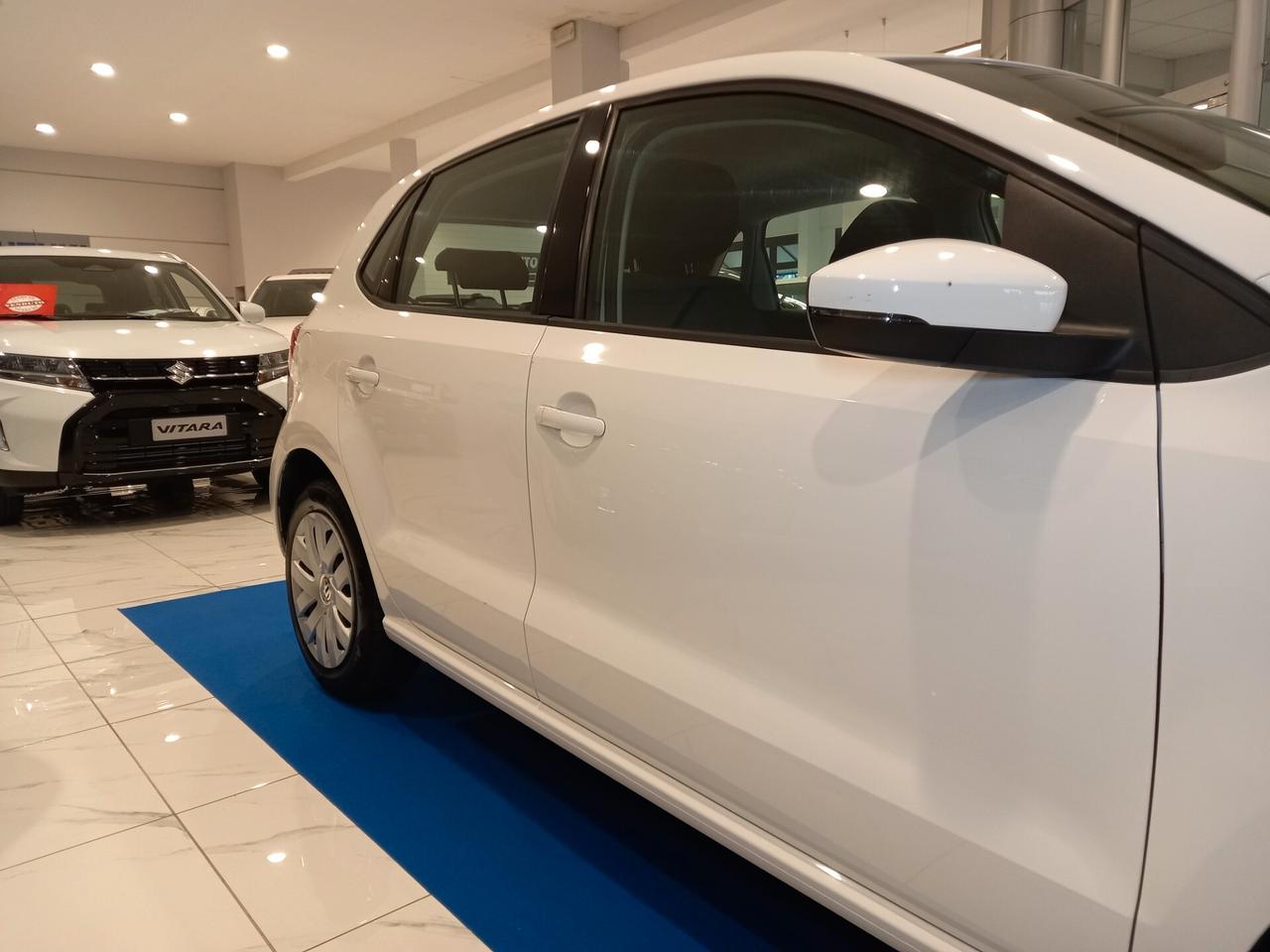 Volkswagen Polo 49.000 km VENDUTA