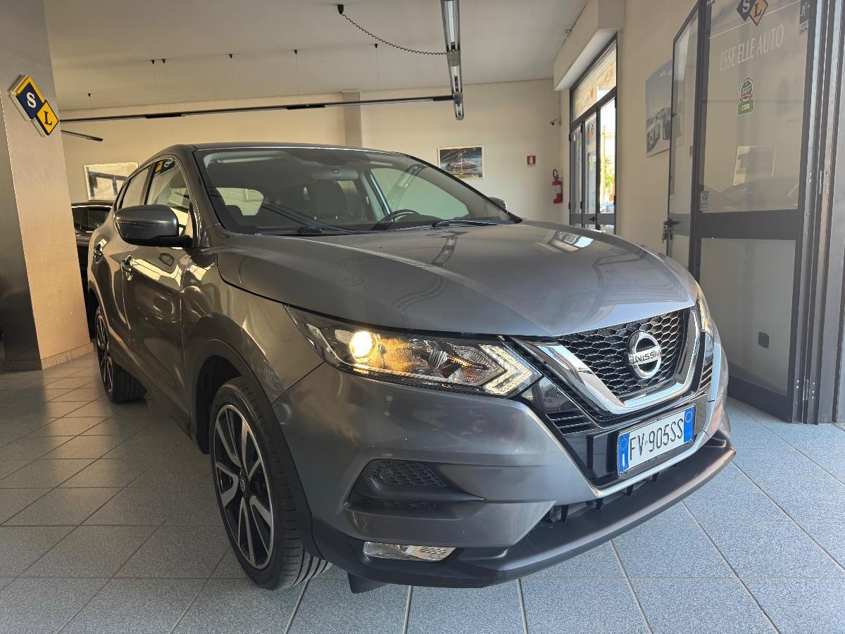 NISSAN QASHQAI 1.5 dCi 115 CV Business UNICO PROP/ IVA DEDUCIBILE/ NAVIGATORE/ RETROCAMERA