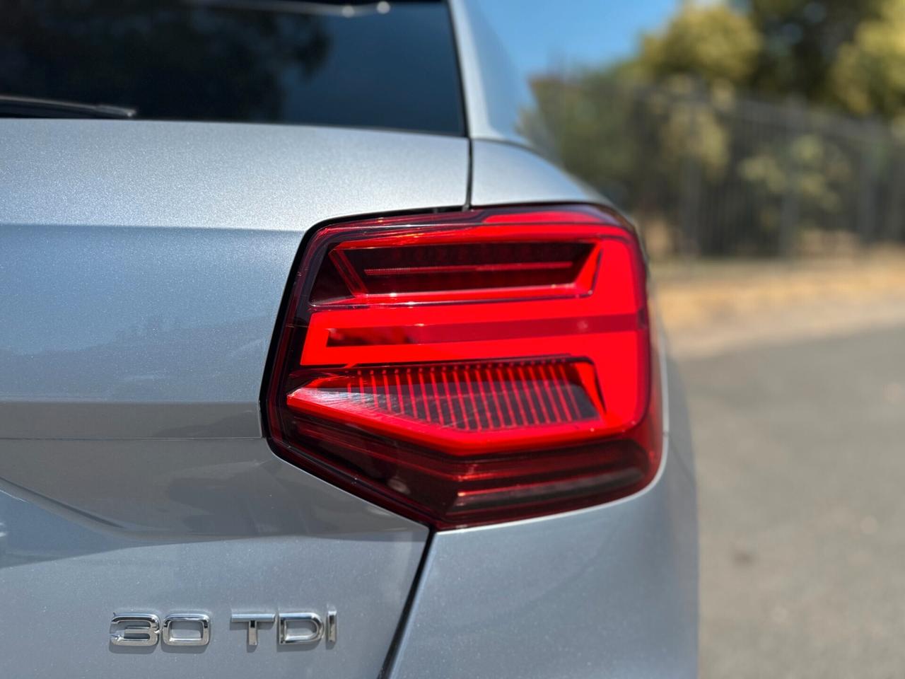 Audi Q2 30 TDI S tronic Business 2019 Euro 6