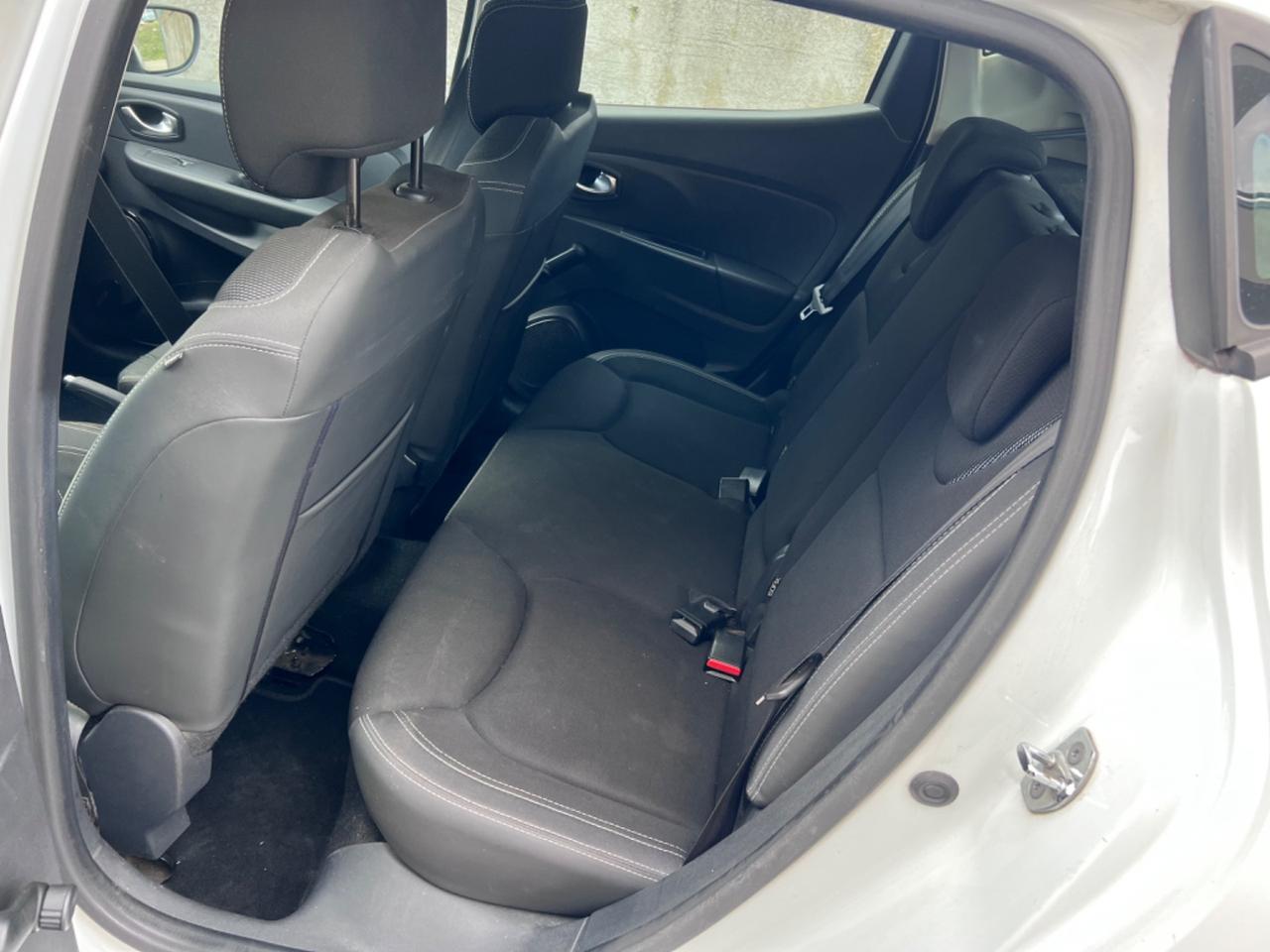 Renault Clio dCi 8V 75 CV 5 porte Moschino Life