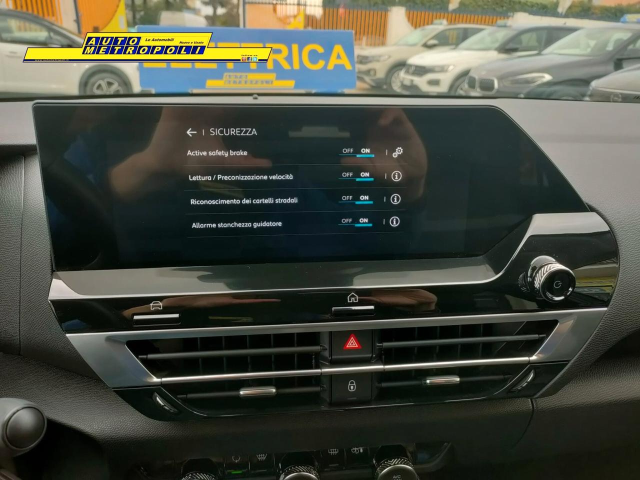 Citroen C4 e-C4 motore elettrico 136cv Feel Pack