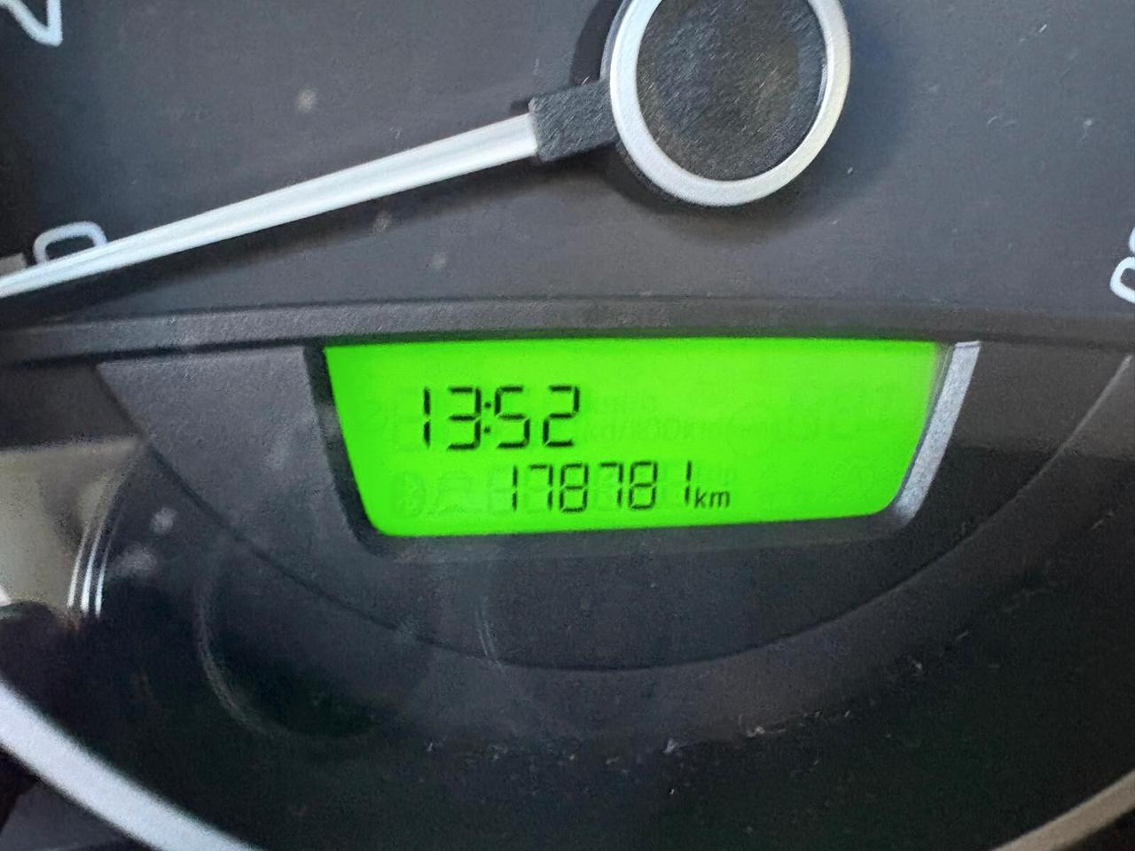 SKODA CITIGO 1.0 Ambition - 2013