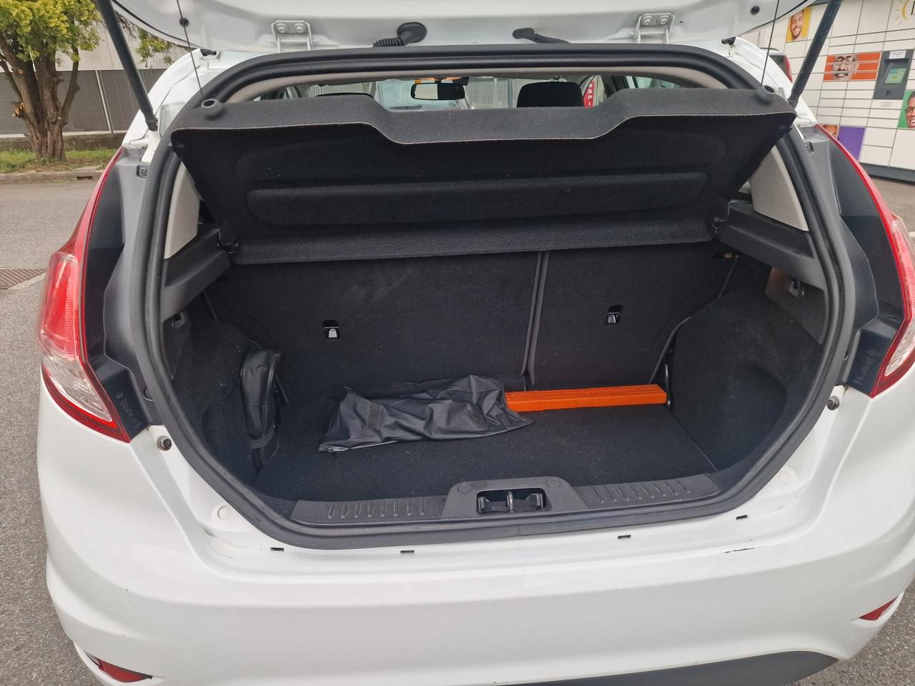 Ford Fiesta 1.4 3p. Bz.- GPL Titanium
