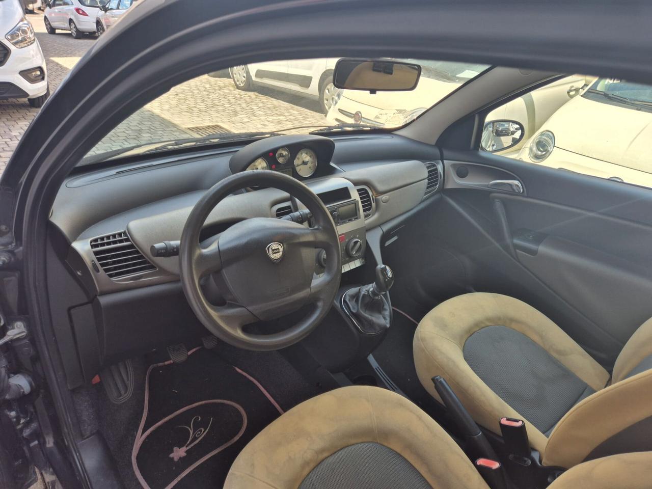Lancia Ypsilon 1.2 Benzina