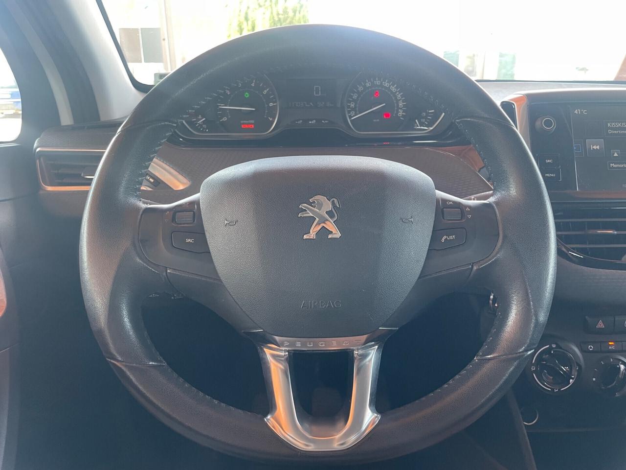 Peugeot 2008 PureTech 82 Allure