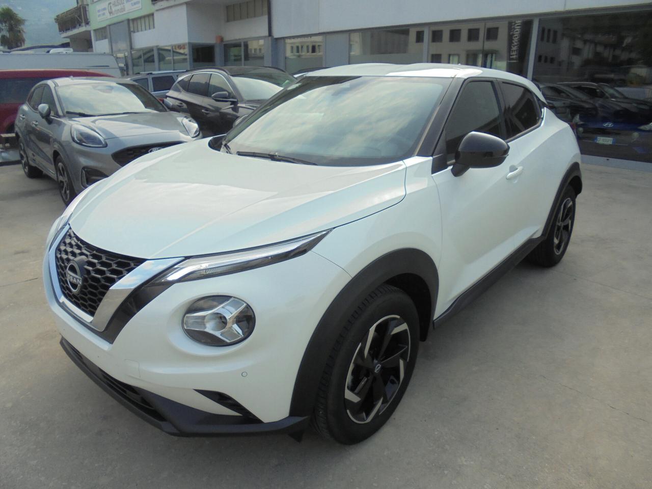 Nissan Juke 1.0 DIG-T 114 CV N-Connecta