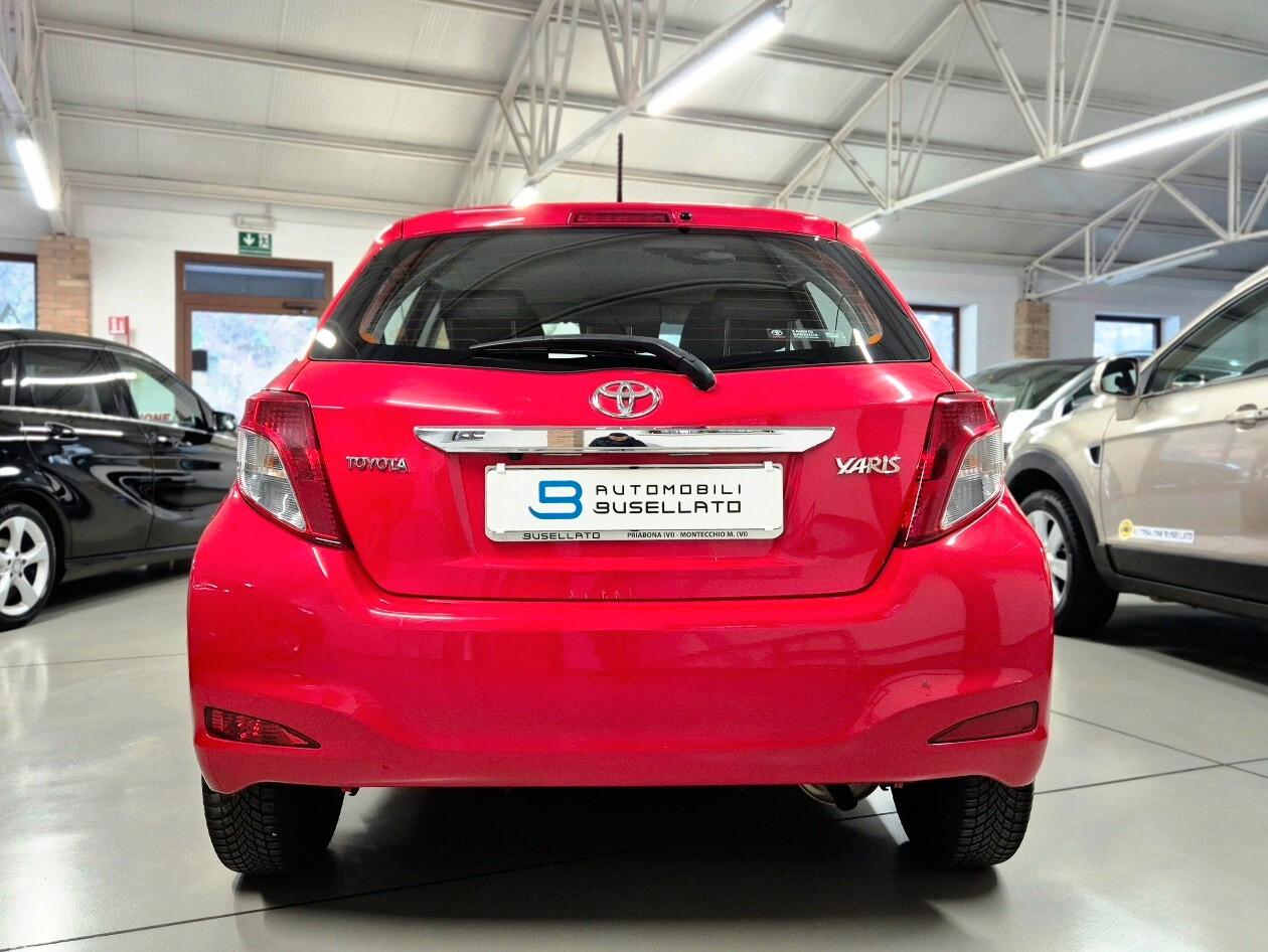 Toyota Yaris 1.0 5 porte Lounge