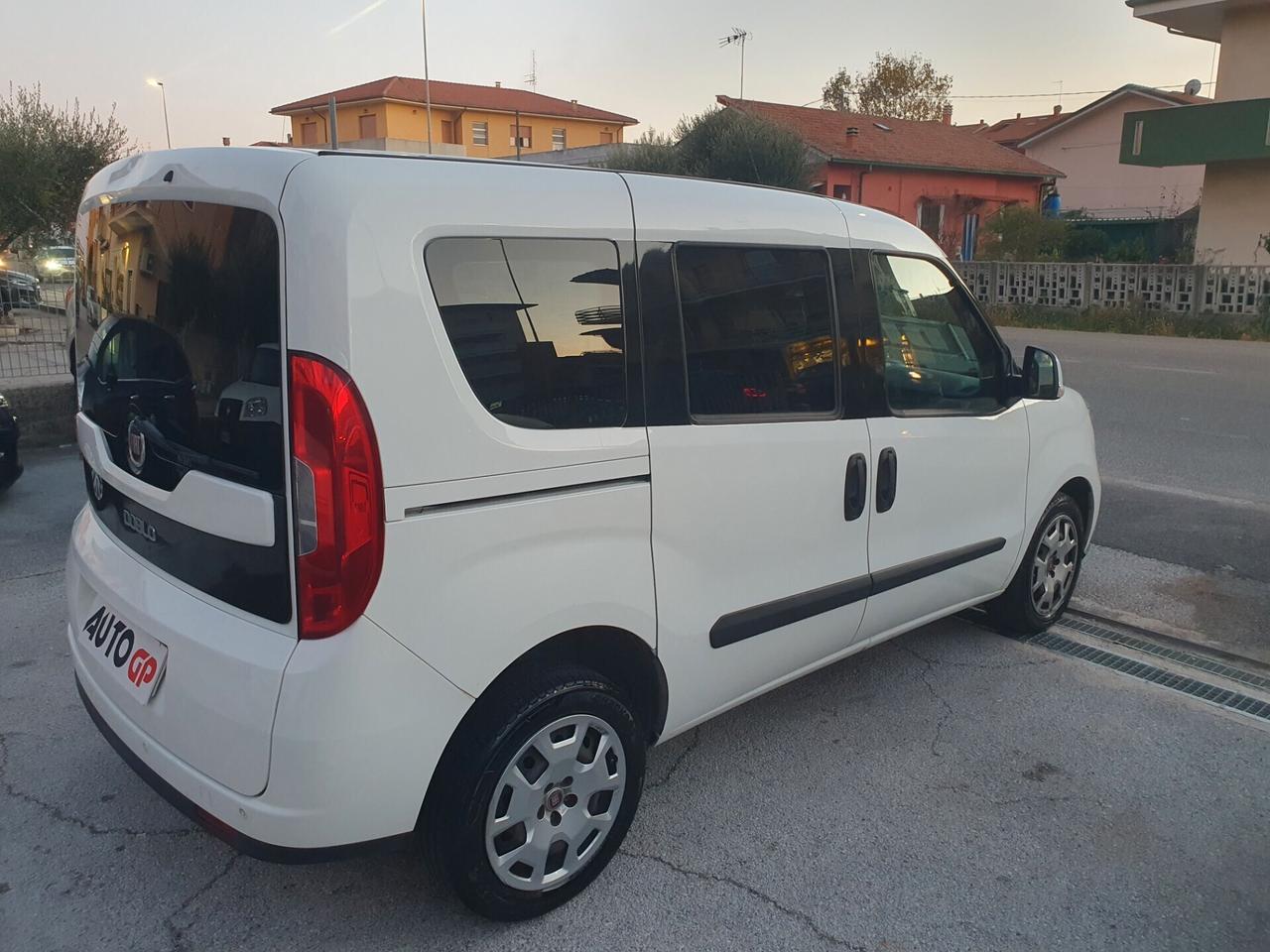 Fiat Doblo Doblò 1.6 MJT 5p 95CV Lounge Neop 2015