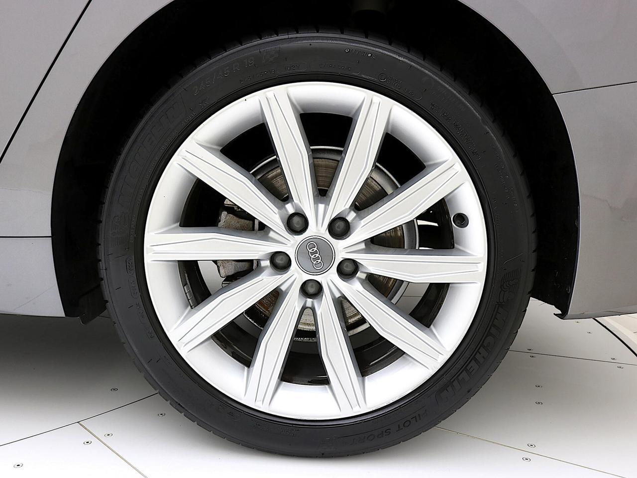 Audi A6 40 2.0 TDI S tronic Business Design