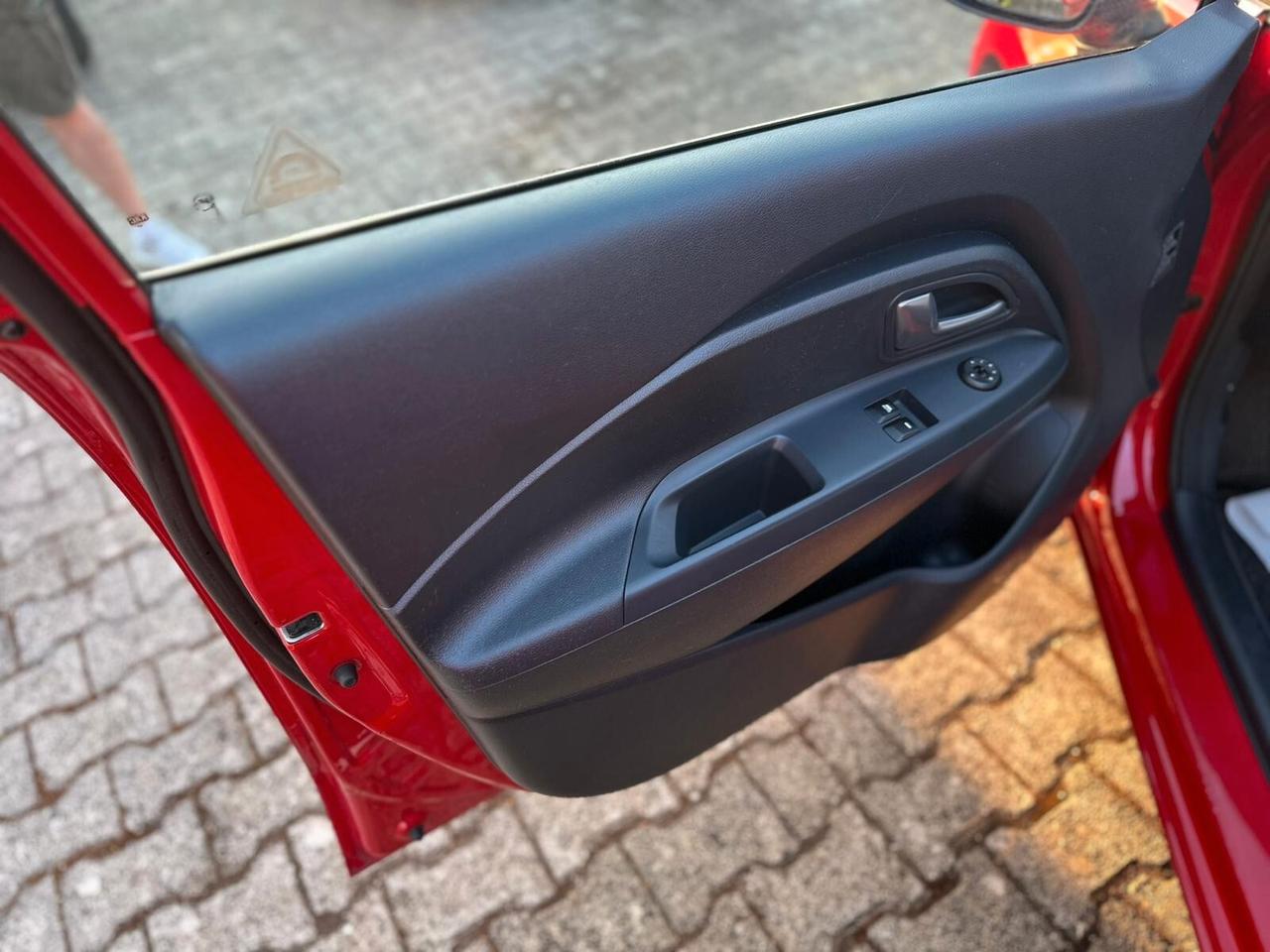 Kia Rio 1.1 CRDi WGT 5p ACTIVE OK PER NEOPATENTATI