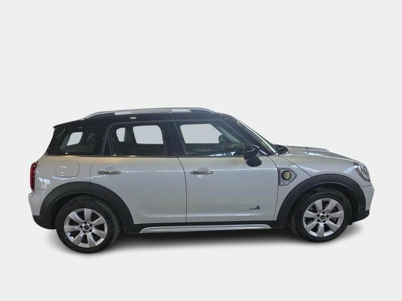 MINI COOPER SE COUNTRYMAN ALL4 BUSINESS AUTOM. 5 PORTE BERLINA