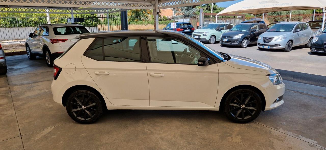 Skoda Fabia 1.0 MPi 75cv ** Tetto Panoramico **