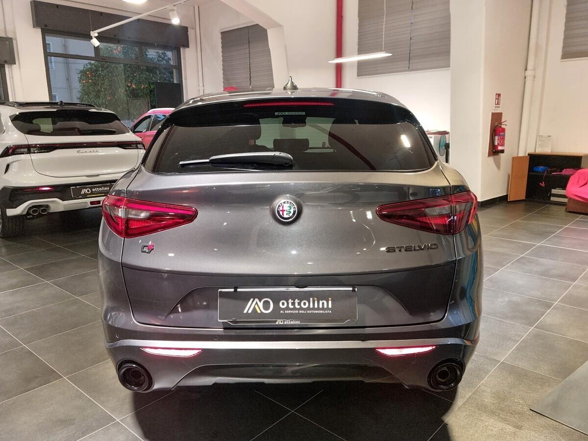 Alfa Romeo Stelvio GARANZIA 5 ANNI TASSO 0