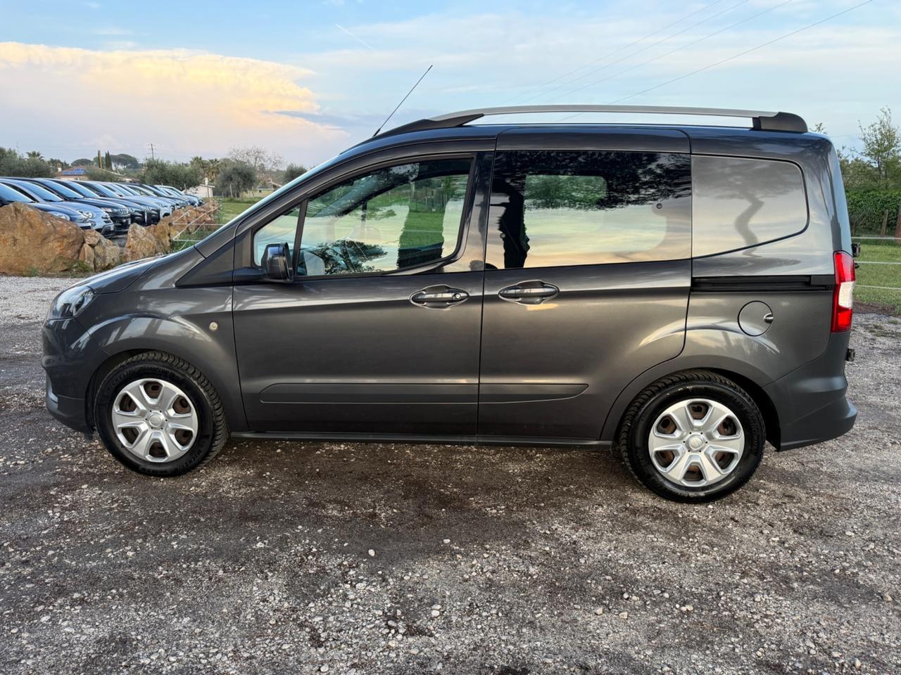 Ford Transit Courier 1.0 EcoBoost 100CV Entry