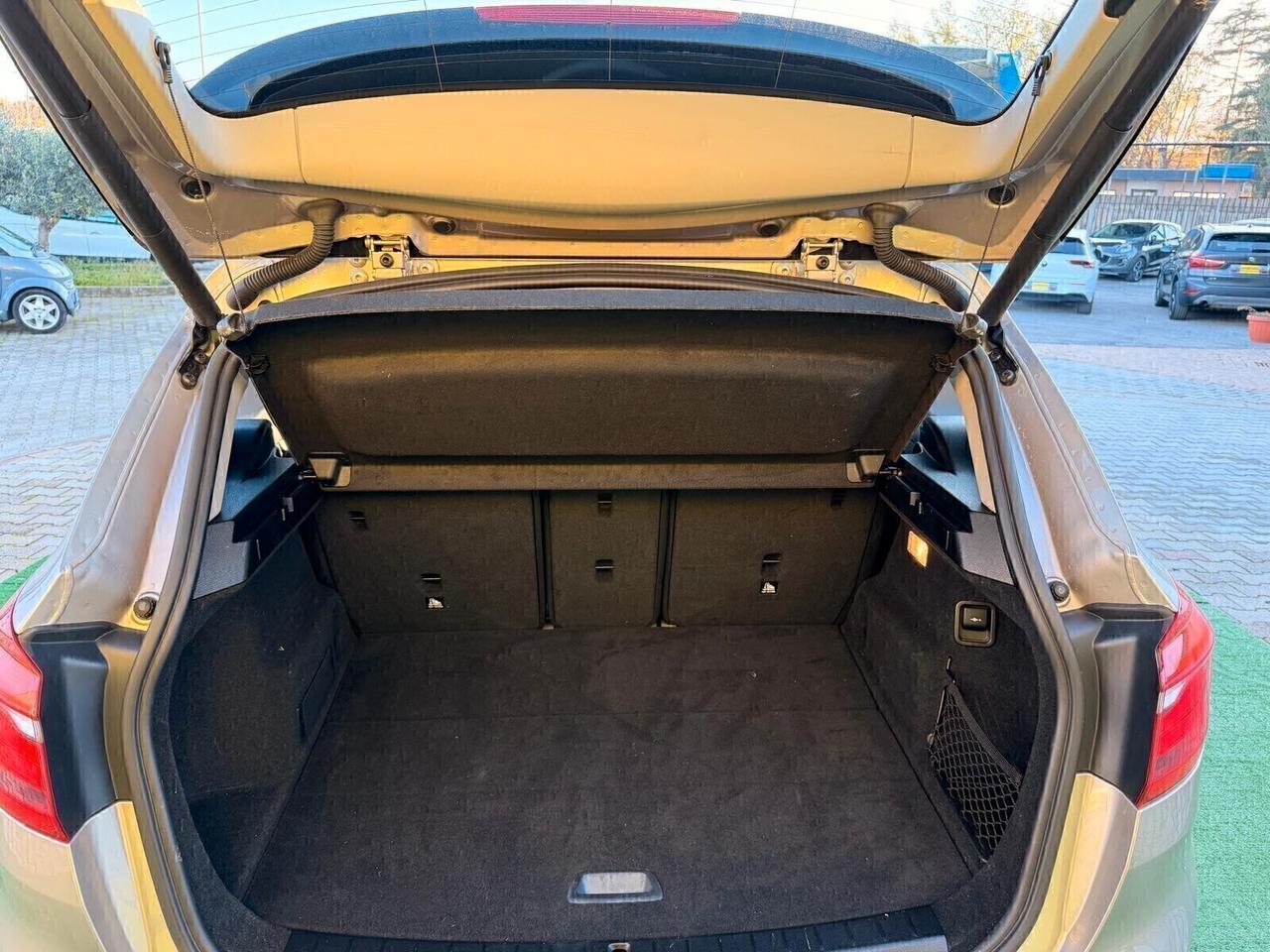 Bmw 216d Active Tourer nessun vincolo di finanziamento