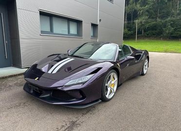 FERRARI F8 Spider "SPEDIZIONE SU RICHIESTA IN TUTTO IL MONDO"