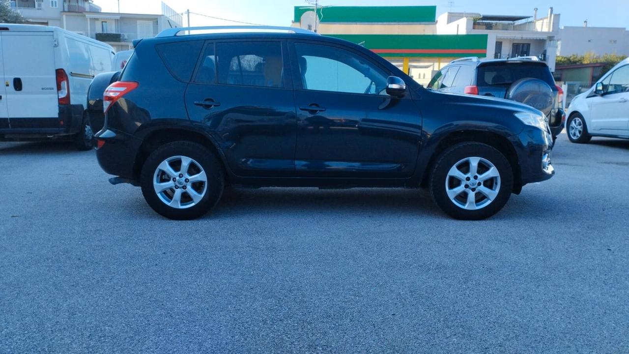 Toyota RAV 4 RAV4 2.2 D-4D 150 CV DPF Exclusive