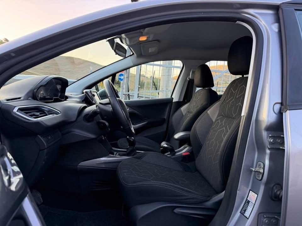 Peugeot 2008 BlueHDi 100 Active