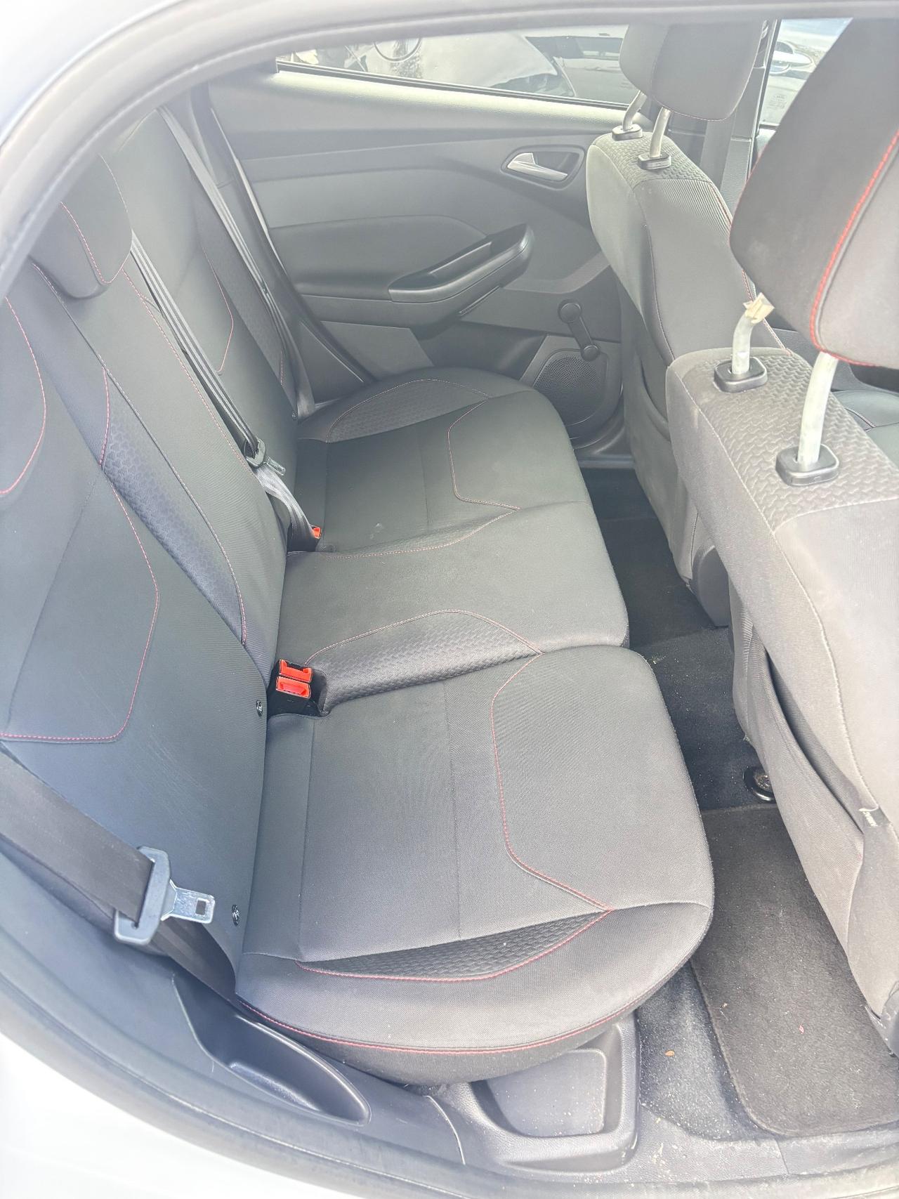 Ford Focus 1.5 TDCi 120 CV Start&Stop ST Line