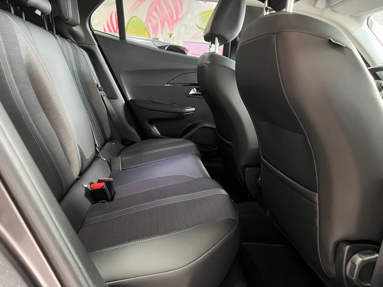 Peugeot 2008 PureTech 100 S&S Allure