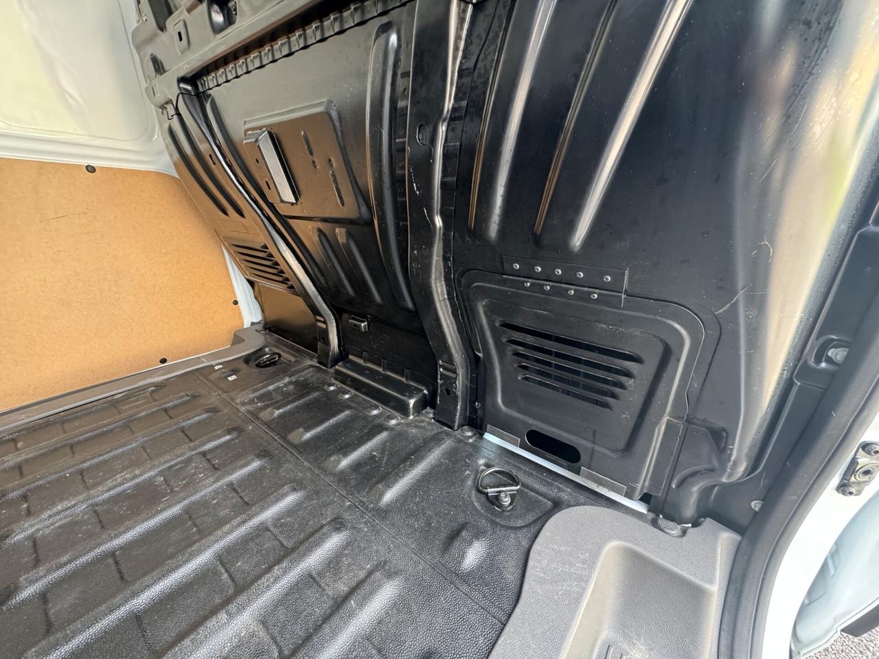 Ford Transit Connect Trend 1.5 TDCi 100CV PassoLungo