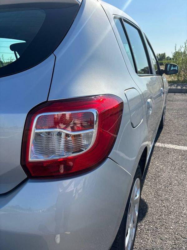 Dacia Sandero DISTRIBUZIONE NUOVA + BOMBOLE REVISIONATE