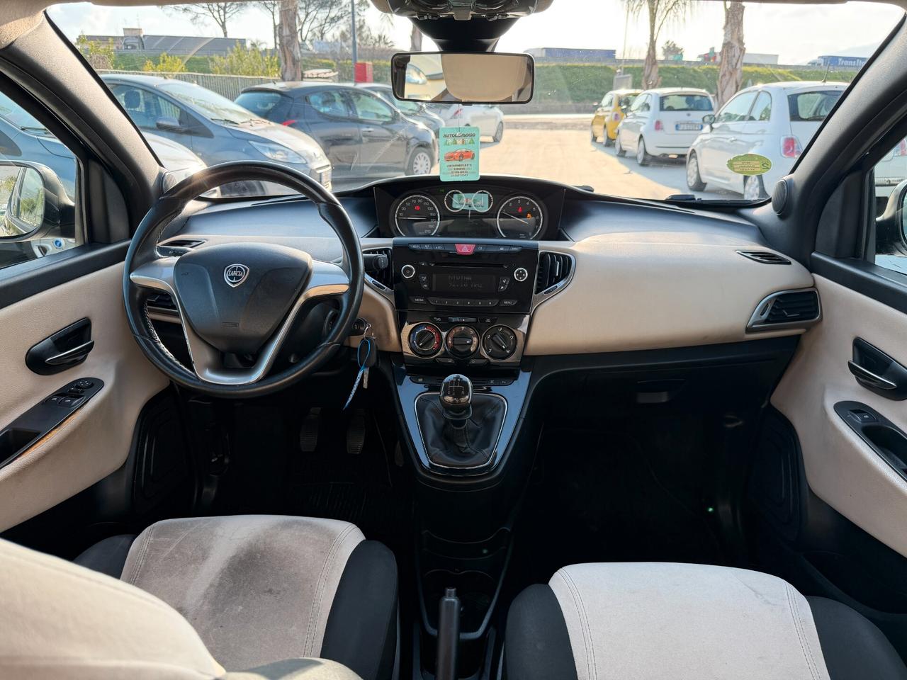 LANCIA YPSILON 2014 1.2 BENZINA 69 CV *DISTR FATTA